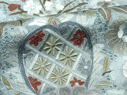 平和屋本店●極上　訪問着　総刺繍　翆山刺繍　飾花文　暈し染め　金糸　柳煤竹色地　逸品　CZAA4799s6