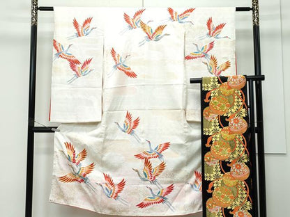 平和屋着物[]極上　七五三　女の子　7歳　祝着・袋帯セット　総絞り　駒刺繍　エ霞飛鶴文　金彩　逸品　CZAA4843s6