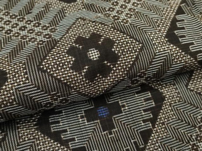 平和屋着物●希少　本場大島紬　龍郷絣　逸品　CZAA4852s6