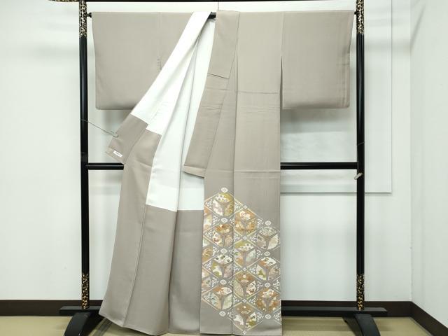 平和屋本店●極上　創業460年・千總　色留袖　駒刺繍　扇花菱文　金彩　生壁色地　逸品　CZAA5719s6