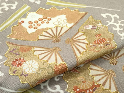 平和屋本店●極上　創業460年・千總　色留袖　駒刺繍　扇花菱文　金彩　生壁色地　逸品　CZAA5719s6