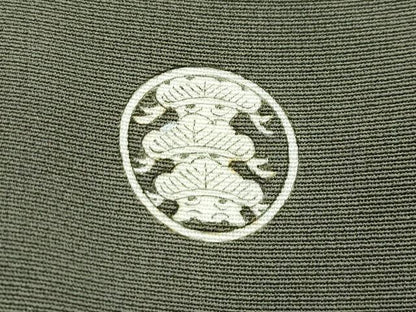 平和屋本店●極上　京都老舗銘店・に志田　色留袖　総刺繍　松竹梅花文　金糸　藍媚茶色地　たとう紙付き　逸品　CZAA4882s6