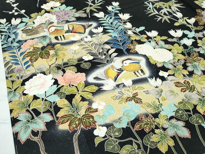 平和屋本店●極上　訪問着　総刺繍　鴛鴦草花文　暈し染め　黒地　金彩　逸品　未使用　CZAA4886s6