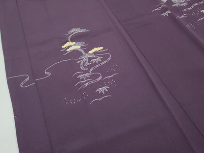 平和屋本店＃極上　創業460年・千總　羽織　刺繍　御所解文　似せ紫色地　羽織紐付き　逸品　CZAA4893s6