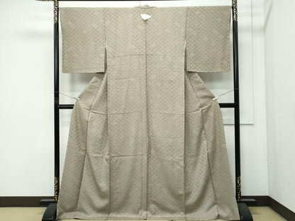 平和屋着物●極上　色無地　利休茶色　梅鉢地紋　逸品　未使用　CZAA4912s6