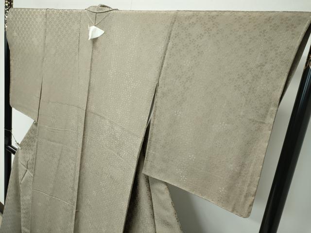 平和屋着物●極上　色無地　利休茶色　梅鉢地紋　逸品　未使用　CZAA4912s6