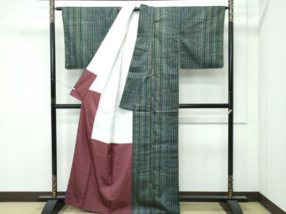 平和屋着物●極上　伝統工芸士　七代目　吉澤与市　紬　間道　上代25万　証紙付き　逸品　未使用　CZAA4961s6