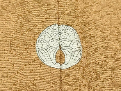 平和屋着物●極上　色無地　黄唐茶色　紗綾形地紋　逸品　CZAA4967s6