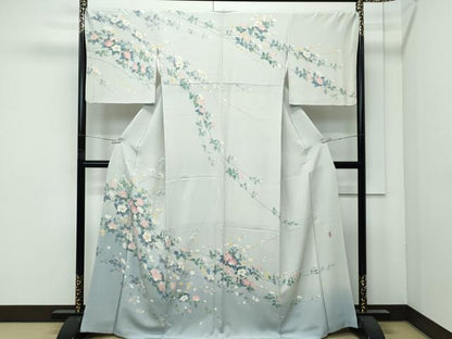 平和屋着物●極上　十日町友禅作家　阿部佳雪　訪問着　草花文　暈し染め　柳鼠色地　逸品　CZAA4972s6