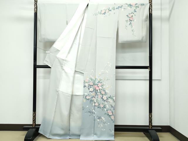 平和屋着物●極上　十日町友禅作家　阿部佳雪　訪問着　草花文　暈し染め　柳鼠色地　逸品　CZAA4972s6