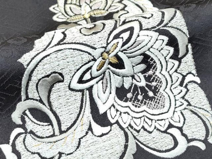 平和屋着物●極上　訪問着　総刺繍　更紗唐草文　金糸　檳榔子染色地　逸品　CZAA4980s6