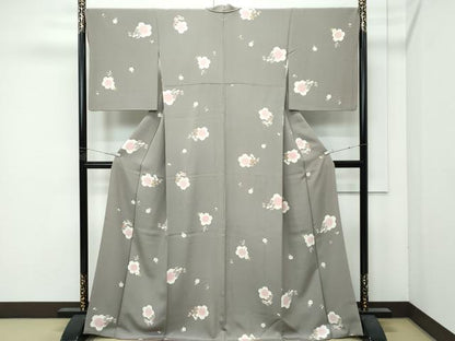平和屋着物●極上　小紋　作家物　四季ものがたり　兎　桜　灰汁色地　健勝苑扱い　反端付き　逸品　CZAA5000s6