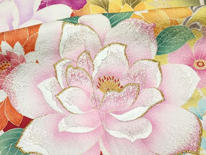 平和屋着物●極上　振袖　刺繍　花蝶文　暈し染め　黒地　金銀彩　逸品　CZAA5002s6