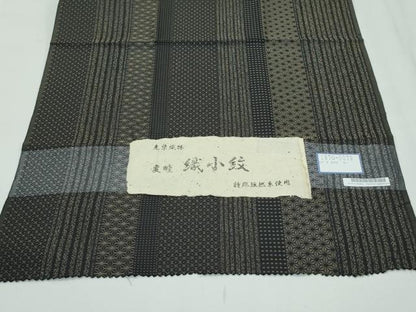 平和屋本店●極上　男性　お召　キングサイズ　織小紋　変畦　麻の葉間道　黒地　光染織物謹製　反端付き　逸品　CZAA5013s6
