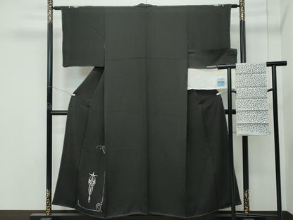 平和屋着物●極上　着物デザイナー　井尻学　mugaku1965　訪問着　吉祥花文　コウモリ　黒地　半衿・反端付き　逸品　未使用　CZAA5020s6