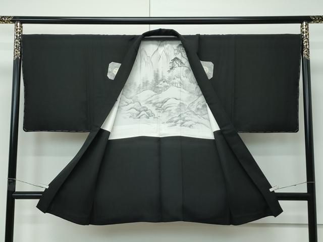 平和屋着物∞極上　男性　黒紋付　長羽織　羽裏：風景文　反端付き　逸品　未使用　CZAA5097s6