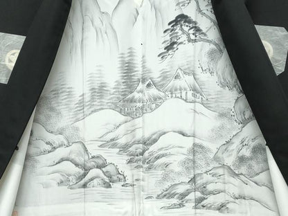 平和屋着物∞極上　男性　黒紋付　長羽織　羽裏：風景文　反端付き　逸品　未使用　CZAA5097s6
