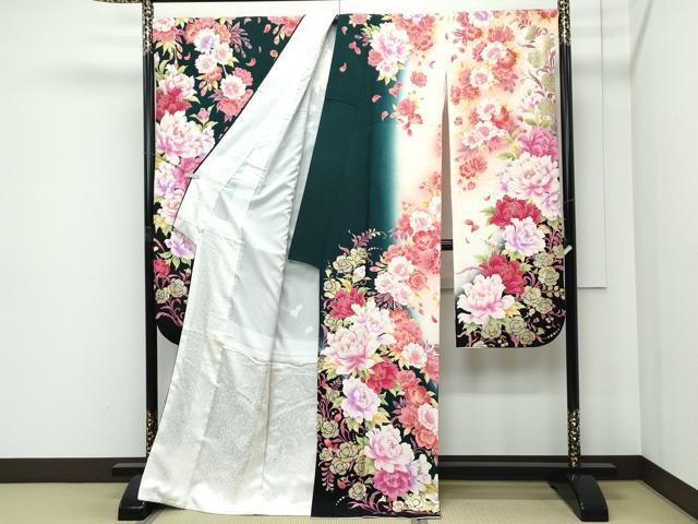 平和屋着物●極上　振袖　刺繍　牡丹　暈し染め　金彩　虫襖色地　逸品　CZAA5137s6