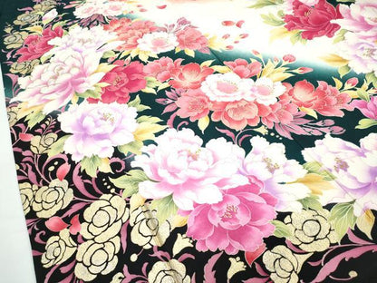 平和屋着物●極上　振袖　刺繍　牡丹　暈し染め　金彩　虫襖色地　逸品　CZAA5137s6