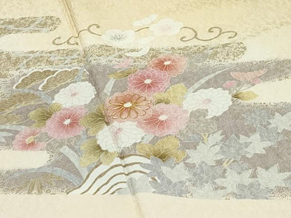 平和屋着物●極上　訪問着　駒刺繍　草花霞文　暈し染め　金彩　蜂蜜色地　逸品　CZAA5148s6