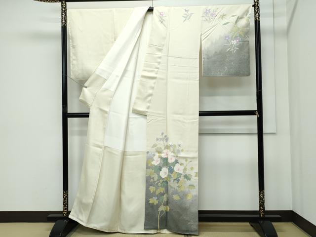 平和屋着物●極上　二代目清次郎　手描き　訪問着　刺繍　草花文　たたき染め　金彩　砥粉色地　逸品　未使用　CZAA5149s6