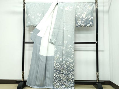 平和屋着物●極上　訪問着　草花文　暈し染め　金通し地　柳鼠色地　反端付き　逸品　未使用　CZAA5200s6