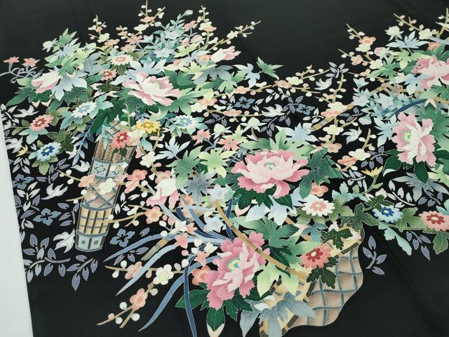 平和屋着物●極上　本加賀友禅作家　染元千紅代表　寺西一紘　黒留袖・長襦袢セット　花籠文　逸品　未使用　CZAA5223s6