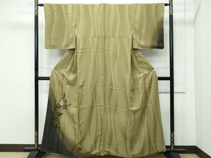 平和屋着物●極上　京都の名門ブランド　銀花仙　訪問着　枝花文　暈し染め　金彩　梅幸茶色地　逸品　CZAA5243s6