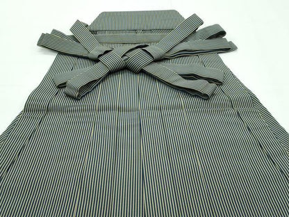平和屋本店●極上　男性　人間国宝　甲田栄佑　精好仙台平　馬乗り袴　縞　逸品　CZAA5250s6