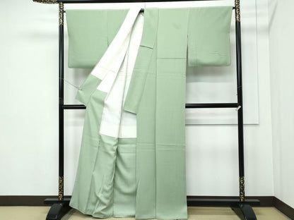 平和屋着物●極上　色無地　柳色　大和　かつら　反端付き　逸品　CZAA5285s6
