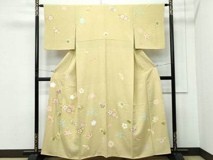 平和屋着物●極上　訪問着　立波花蝶文　金彩　木蘭色地　逸品　CZAA5295s6