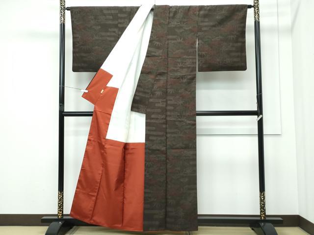 平和屋着物●極上　本場結城紬　重要無形文化財　80亀甲　エ霞遠山笹松文　海松茶色地　ますいわ屋扱い　証紙付き　逸品　CZAA5302s6
