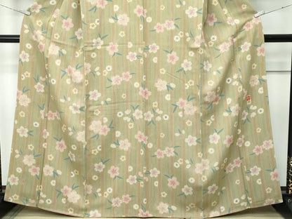 平和屋着物●極上　ファッションデザイナー　花井幸子　小紋　桜　間道　金彩　黄海松茶色地　逸品　CZAA5334s6