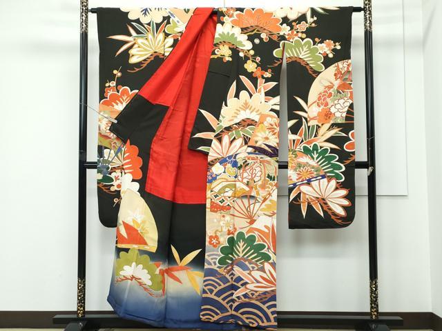 平和屋本店●極上　アンティーク　大正ロマン　振袖　駒刺繍　松竹梅扇面吉祥文　暈し染め　黒地　金彩　逸品　CZAA5339s6