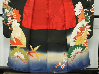 平和屋本店●極上　アンティーク　大正ロマン　振袖　駒刺繍　松竹梅扇面吉祥文　暈し染め　黒地　金彩　逸品　CZAA5339s6