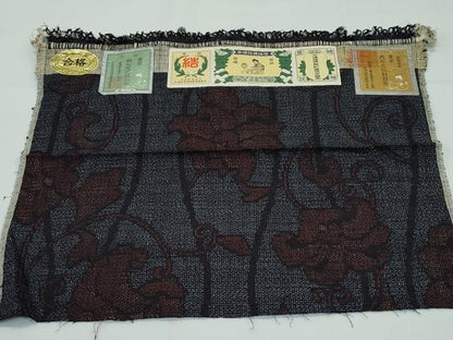 平和屋着物●極上　本場結城紬　重要無形文化財　100亀甲　立涌更紗唐草文　井上商事謹製　証紙付き　逸品　未使用　CZAA5373s6