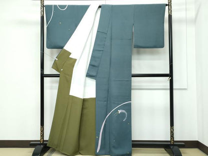 平和屋本店●極上　世界的人形師　辻村寿三郎　ジュサブロー　訪問着　刺繍　うさぎ　簪　鉄御納戸色地　逸品　CZAA5387s6