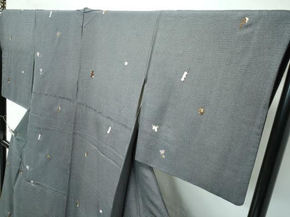 平和屋着物●極上　江戸小紋　総刺繍　桃太郎　角通し　黒地　金糸　逸品　CZAA5389s6
