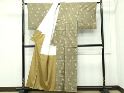 平和屋着物●極上　本場琉球絣　手おり　宮城清義作　油色地　証紙付き　逸品　未使用　CZAA5419s6