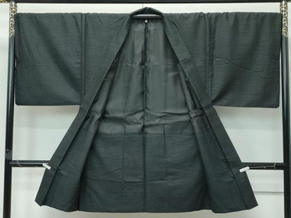 平和屋着物∞極上　男性　長羽織　紬地　和達人　横段文　黒地　逸品　CZAA5470s6