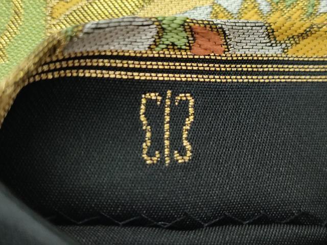 平和屋着物●極上　西陣　川島織物　六通柄　本袋帯　草花文　黒地　金糸　逸品　CZAA5529s6