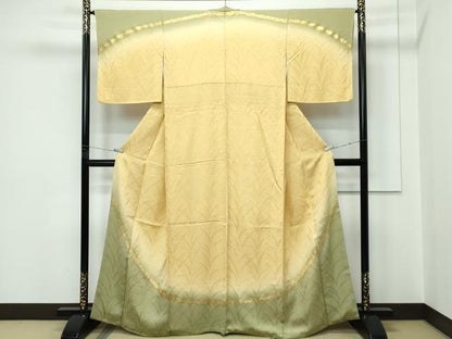 平和屋着物●極上　訪問着　作家物　草木地紋　暈し染め　金銀彩　玉蜀黍色地　逸品　CZAA5537s6