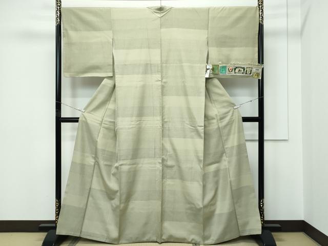 平和屋着物●極上　結城紬　奥順　おく玉　100亀甲　はたおり娘　利休色　証紙付き　逸品　CZAA5541s6
