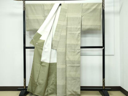 平和屋着物●極上　結城紬　奥順　おく玉　100亀甲　はたおり娘　利休色　証紙付き　逸品　CZAA5541s6
