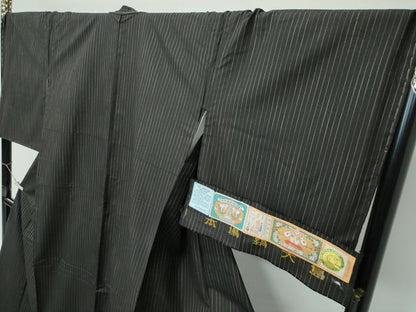 平和屋着物●極上　本場縞大島紬　泥染め　間道　井田織物謹製　証紙付き　逸品　未使用　CZAA5542s6