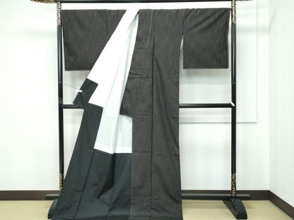 平和屋着物●極上　本場縞大島紬　泥染め　間道　井田織物謹製　証紙付き　逸品　未使用　CZAA5542s6
