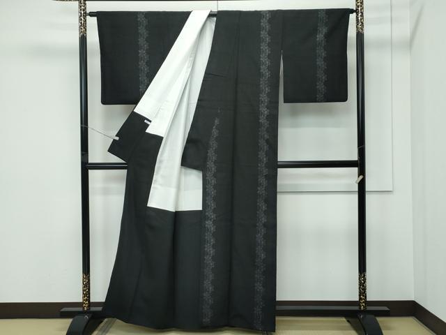 平和屋着物●極上　本場結城紬　重要無形文化財　100亀甲　麻の葉文様　黒地　逸品　CZAA5572s6