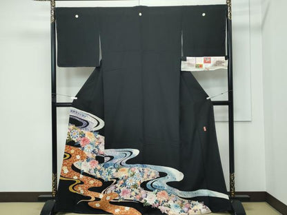 平和屋着物●極上　本加賀友禅作家　寺西光方　黒留袖　流水草花文　証紙付き　逸品　CZAA5599s6