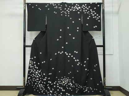 平和屋本店●極上　本加賀友禅作家　田中勲　訪問着　宝尽くし舞花文　黒地　逸品　CZAA5622s6
