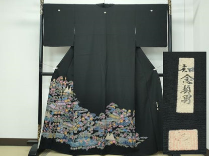 平和屋着物●極上　本場琉球紅型　琉球びんがた　知念紅型研究所　知念貞男　黒留袖　御所解文　逸品　CZAA5630s6